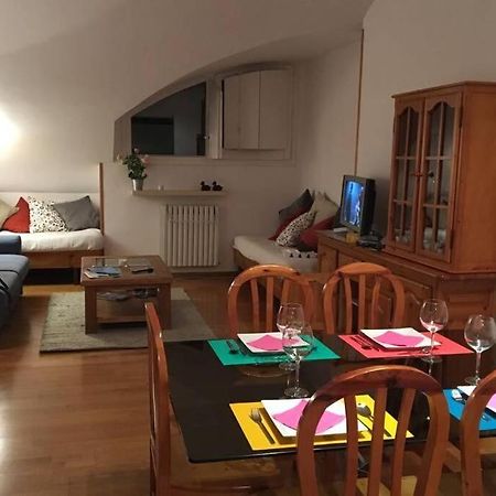 Apartamento Aticoroel Appartement Jaca Buitenkant foto