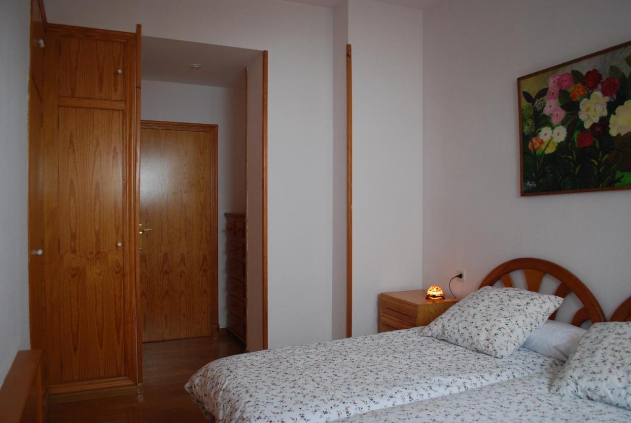 Apartamento Aticoroel Appartement Jaca Buitenkant foto